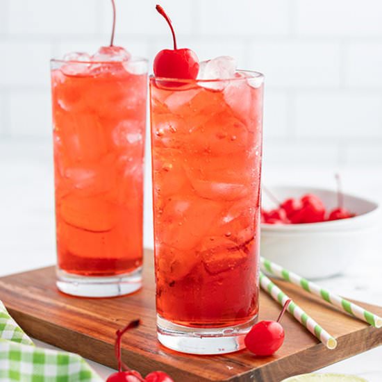Shirley Temple Drink - Recipe photo by bellyfull