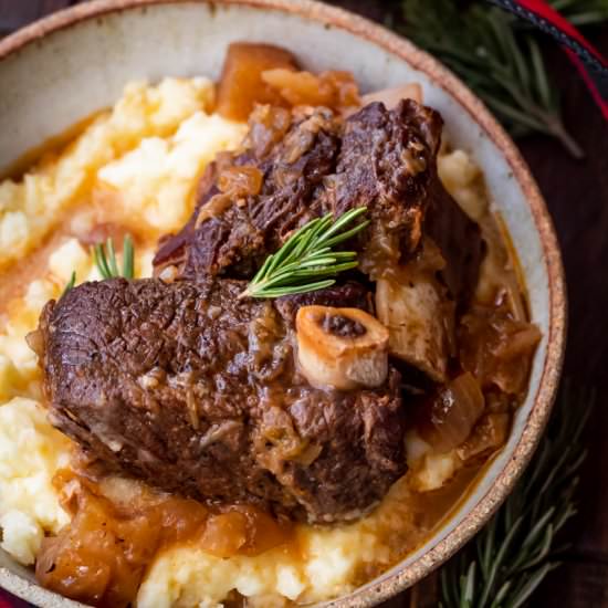 Korean Inspired Braised Short Ribs - Recipe photo by cooking_therapy