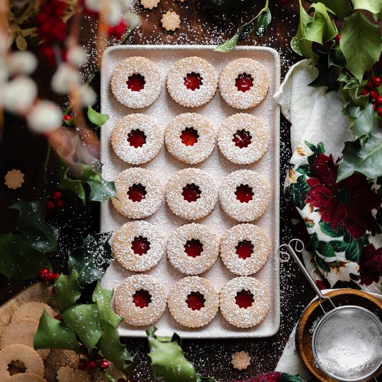 Gluten-Free Linzer Cookies - Recipe photo by thehealthfulideas