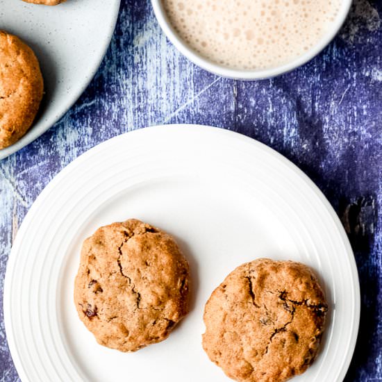 Oil-Free Oatmeal Raisin Cookies - Recipe photo by upbeetkitchen