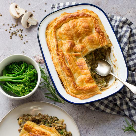 Vegan Puff Pastry Lentil Pie - Recipe photo by thevegspace