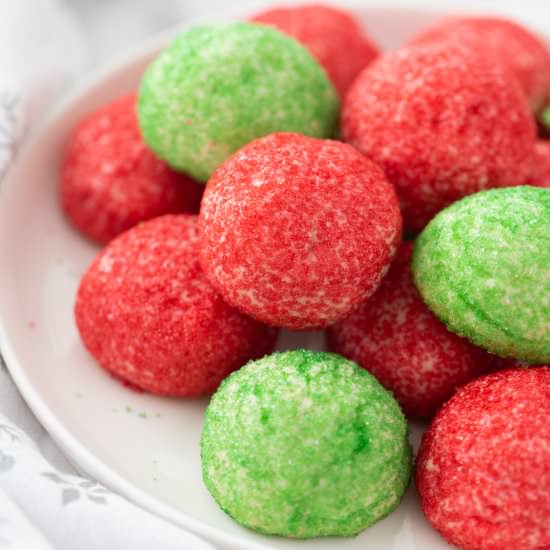 Green and Red Butter Cookies - Recipe photo by familyfreshmeals