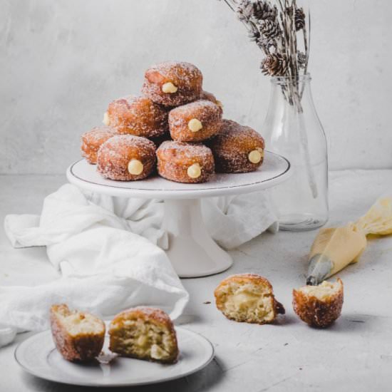Cream filled cinnamon sugar donuts - Recipe photo by thecupcakechronicles