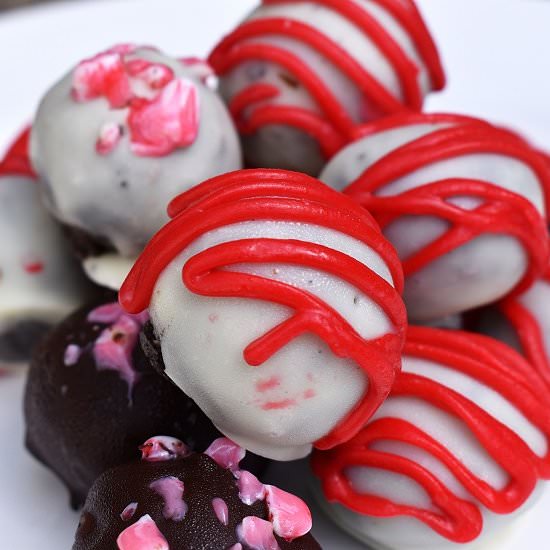 Mint Oreo Truffles - Recipe photo by lightscamerabake