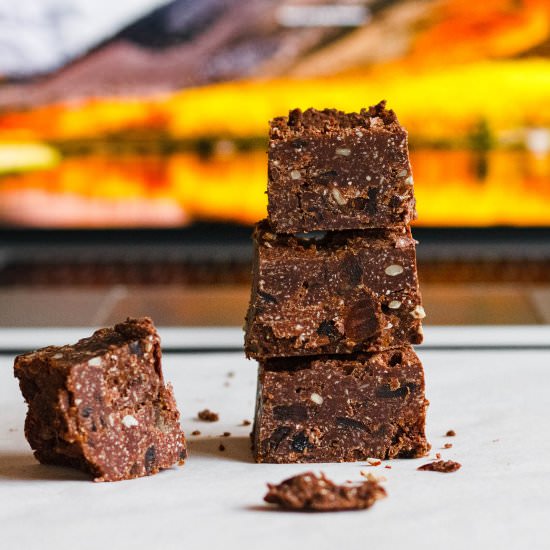 Raw Vegan Chocolate Almond Cookie - Recipe photo by refreshmyhealth