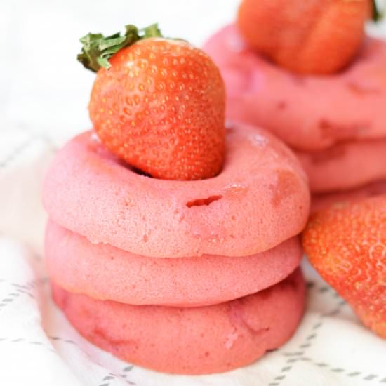 Baked Strawberry Donuts Recipe - Recipe photo by lifebeginswithdessert