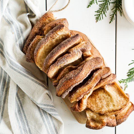 Cinnamon Sugar Pull Apart Bread - Recipe photo by alieromano