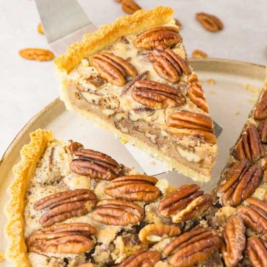 Sugar-free keto pecan pie recipe - Recipe photo by HereToCook