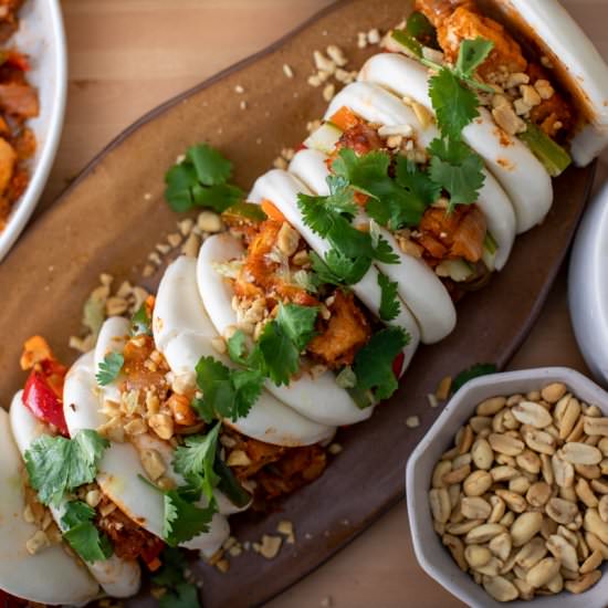 Spicy Chilli Garlic Tofu Bao - Recipe photo by Bees Bites