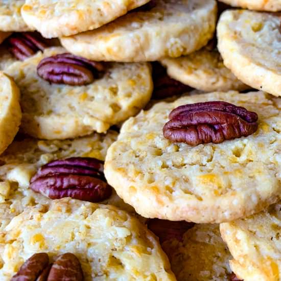 Southern Pecan Cheddar Wafers - Recipe photo by NotEntirelyAverage