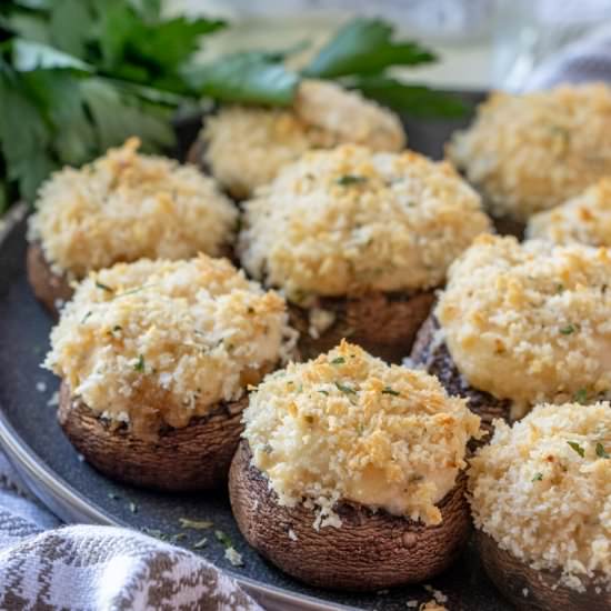 Crab Stuffed Mushrooms - Recipe photo by familyfreshmeals