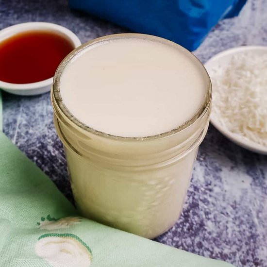 how to make coconut butter (manna) - Recipe photo by brokebankvegan