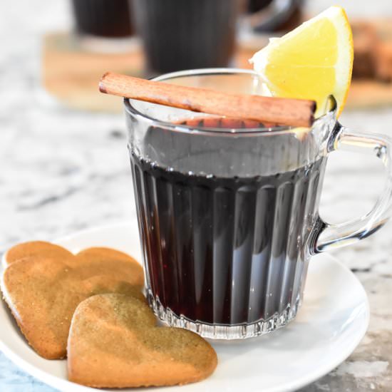 Mulled Red Wine - Recipe photo by Encharted Cook