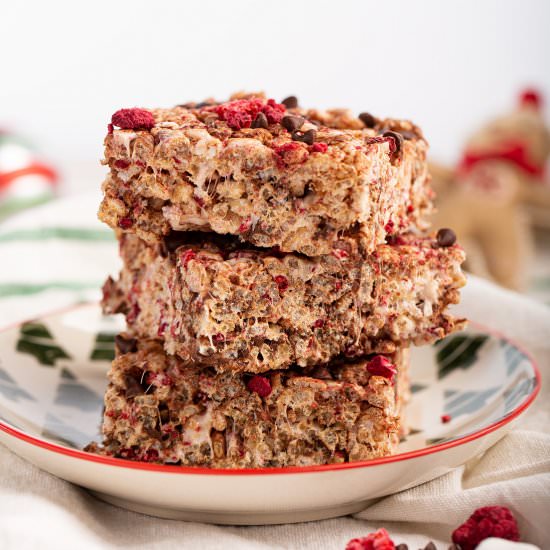 Raspberry Chocolate Cereal Treats - Recipe photo by Lokness