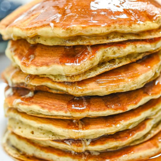 Vegan Banana Pancakes - Recipe photo by COOKTORIA