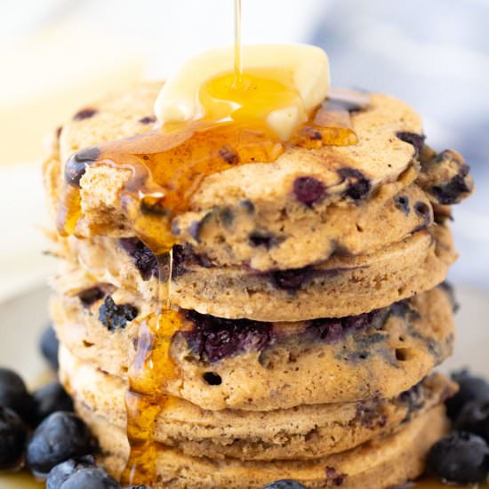 Oat Flour Pancakes - Recipe photo by Kelli @ Hungry Hobby