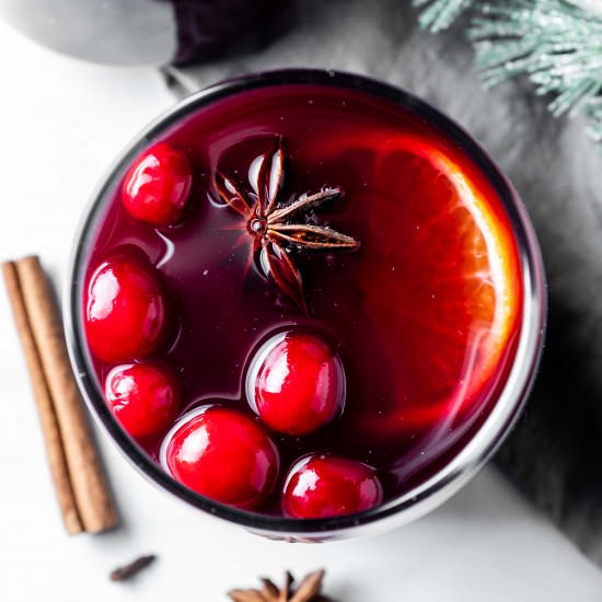 glühwein (mulled wine) - Recipe photo by whisked away kitchen