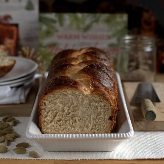 pulla (finnish cardamom bread) - Recipe photo by davebakes