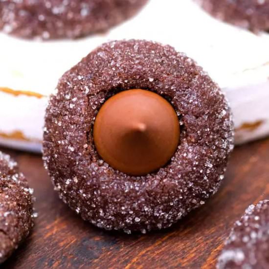 Hershey Kiss Cookies - Recipe photo by peasandpeonies