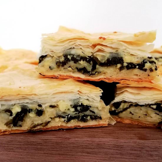 Greek Spanakopita - Recipe photo by Eats Delightful