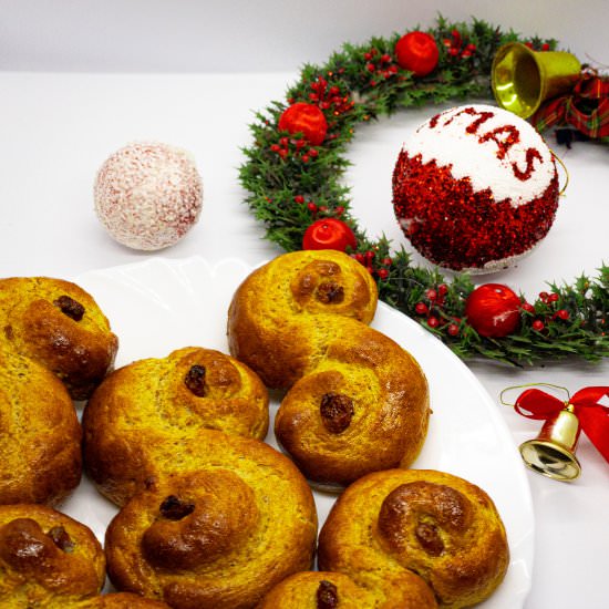 St.Lucia Saffron Buns (Lussekatter) - Recipe photo by thehealthyrecipeslab