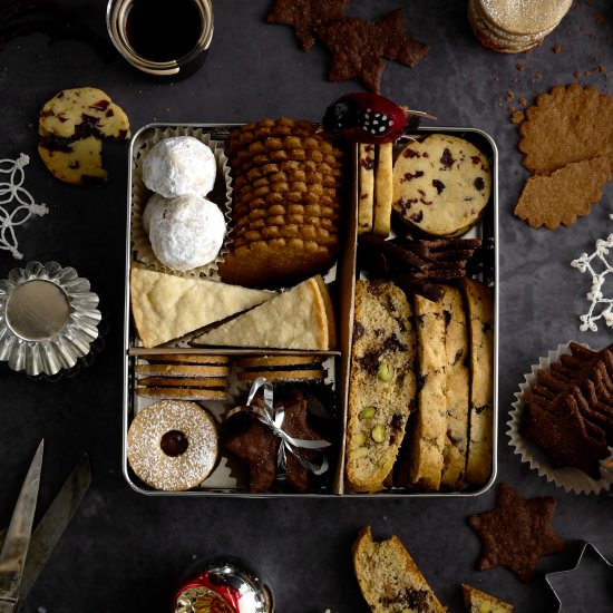 holiday cookie box - Recipe photo by tentimestea