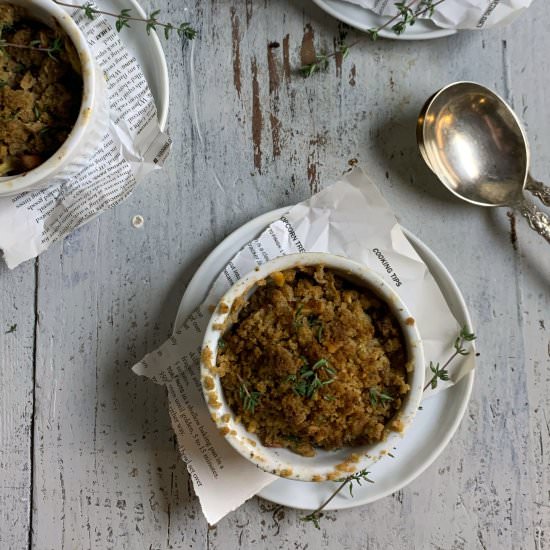 Apple Crumble with Vanilla + Thyme - Recipe photo by thevirtualcaterer