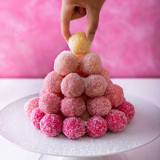 OMBRÉ COCONUT TRUFFLES WITH CONDENS - Recipe photo by Bees Bites