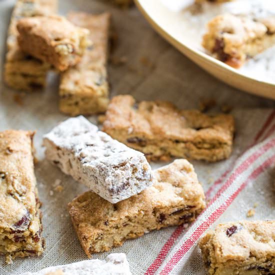 Old-Fashioned Date Bars - Recipe photo by Two Healthy Kitchens