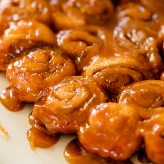 Christmas Morning Elf Caramel Roll - Recipe photo by thedashleyskitchen