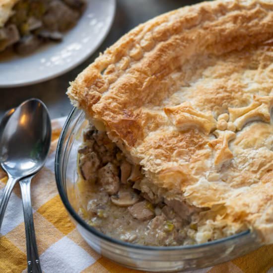 Vegan Leek and Mushroom Pie - Recipe photo by Sixhungryfeet