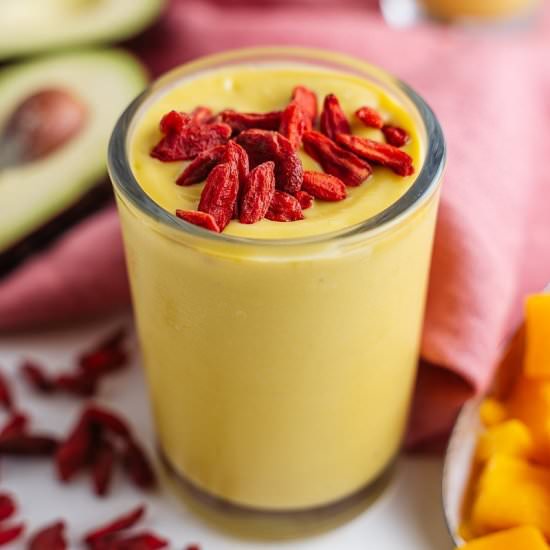 mango avocado smoothie (creamy AF) - Recipe photo by brokebankvegan