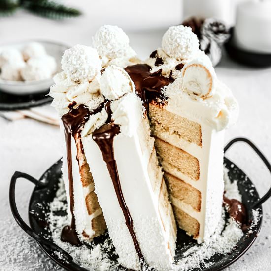 Coconut Layer cake - Recipe photo by Sweetly Cakes