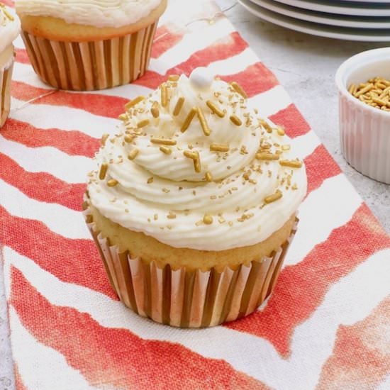 Champagne Cupcakes - Recipe photo by anothertablespoon