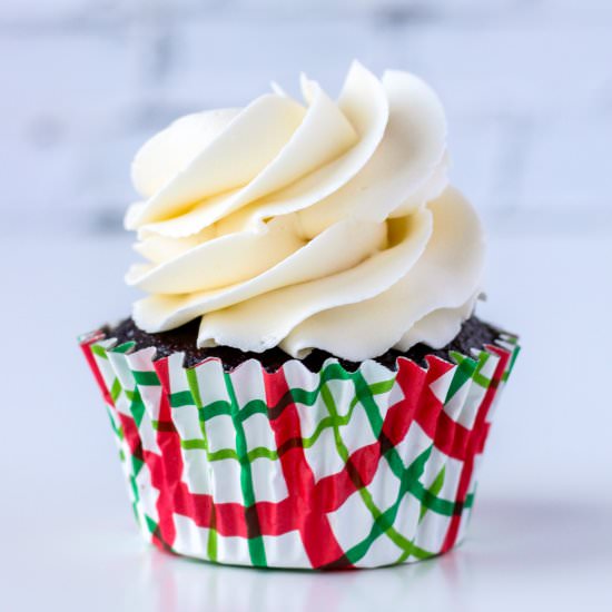 Vegan Cream Cheese Frosting - Recipe photo by Bakes and Blunders