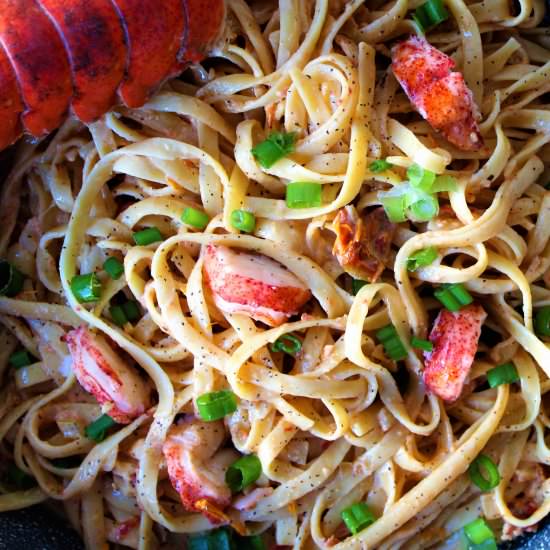 Creamy Lobster Pasta - Recipe photo by eyesclosedcooking