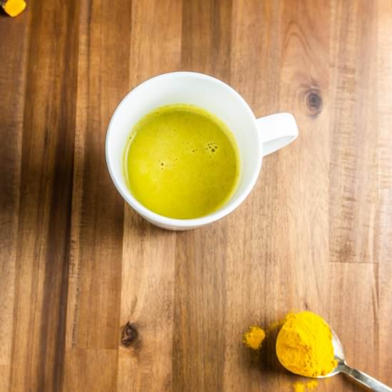 Golden Latte - Recipe photo by Lifeandlemons