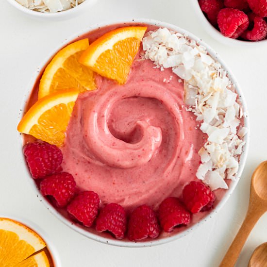 Raspberry Orange Smoothie Bowl - Recipe photo by purelykaylie
