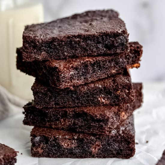 Gluten Free Tahini Brownies - Recipe photo by Macaroniebites