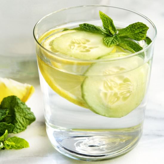 Cucumber Lemon Mint Water - Recipe photo by PinchandSwirl