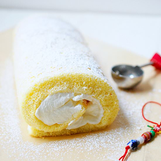 Chinese vanilla roll cake - Recipe photo by evabakes