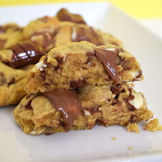 Kinder Bueno Cookies - Recipe photo by lightscamerabake