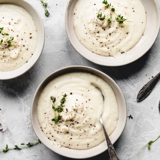 Creamy Vegan Cauliflower Soup - Recipe photo by The Green Creator