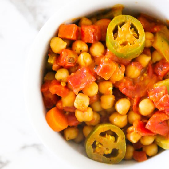 Spicy Vegan Chickpea Curry - Recipe photo by paigeflamm