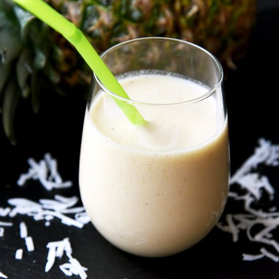 HEALTHY PINA COLADA SMOOTHIE - Recipe photo by WhiskingMama