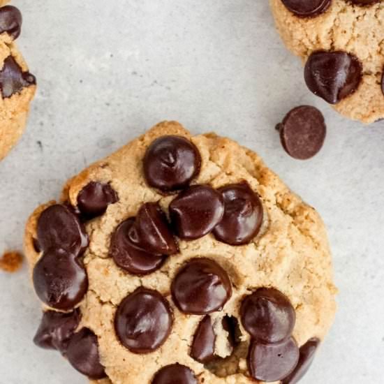 Vegan PB Chocolate Chip Cookies - Recipe photo by FitLiving Eats