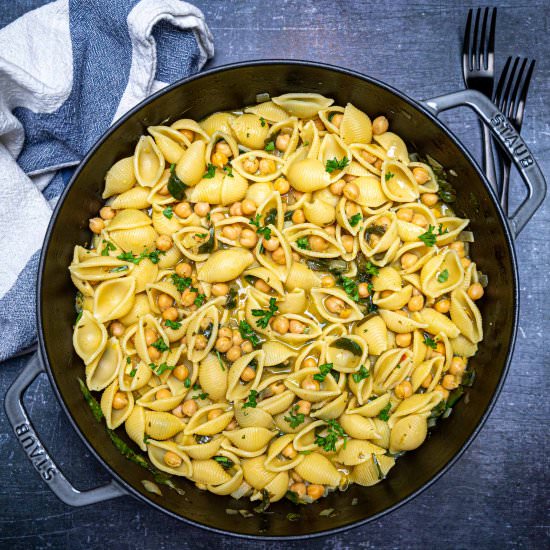 Vegan Chermoula Pasta with Chickpea - Recipe photo by skinnyspatula