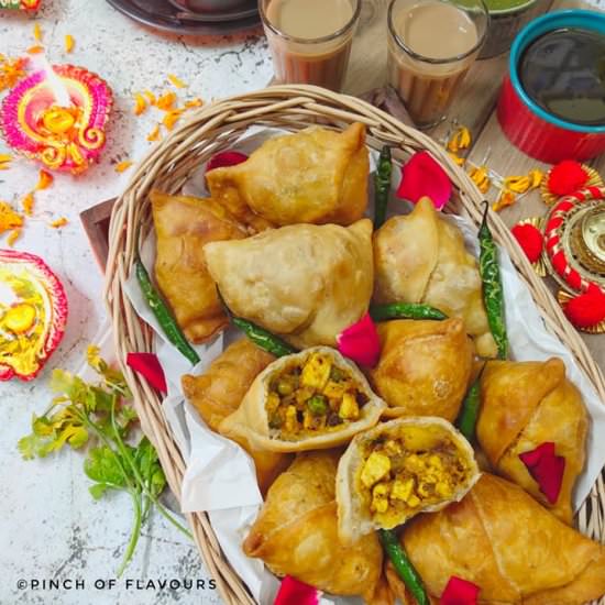 Tandoori Paneer Samosa - Recipe photo by pinchofflavours