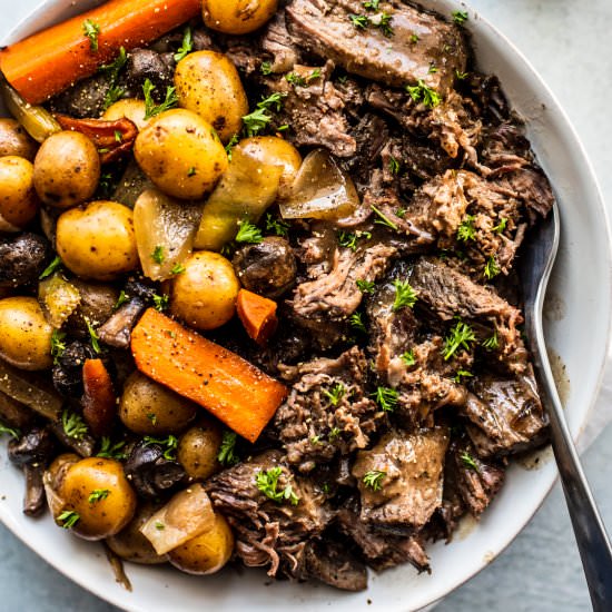 tender slow cooker pot roast - Recipe photo by killingthyme