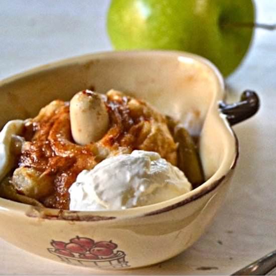 Vermont Baked Apples - Recipe photo by Kitchengetaway